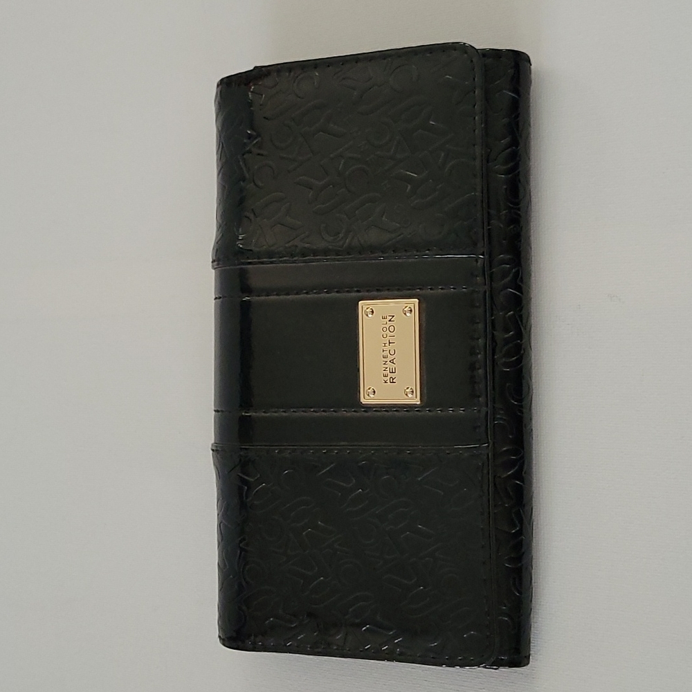 Kenneth Cole Reaction wallet